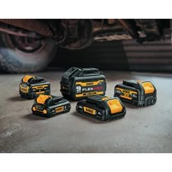 Dewalt DCB124G 12V MAX 3 Ah Oil-Resistant Lithium-Ion Battery -Dewalt Sales 2022 dewndcb124g e