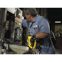 Dewalt DCGG571B 20V MAX Brushed Lithium-Ion Cordless Grease Gun (Tool Only) -Dewalt Sales 2022 dewndcgg571b b