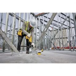 Dewalt DCH133M2 20V MAX XR Lithium-Ion D-Handle SDS-Plus 1 In. Cordless Rotary Hammer Kit With 2 Batteries (4 Ah) -Dewalt Sales 2022 dewndch133m2 m