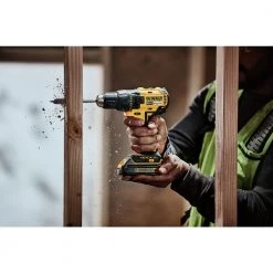 Dewalt DCK277C2 20V MAX 1.5 Ah Cordless Lithium-Ion Compact Brushless Drill And Impact Driver Combo Kit -Dewalt Sales 2022 dewndck277c2 l