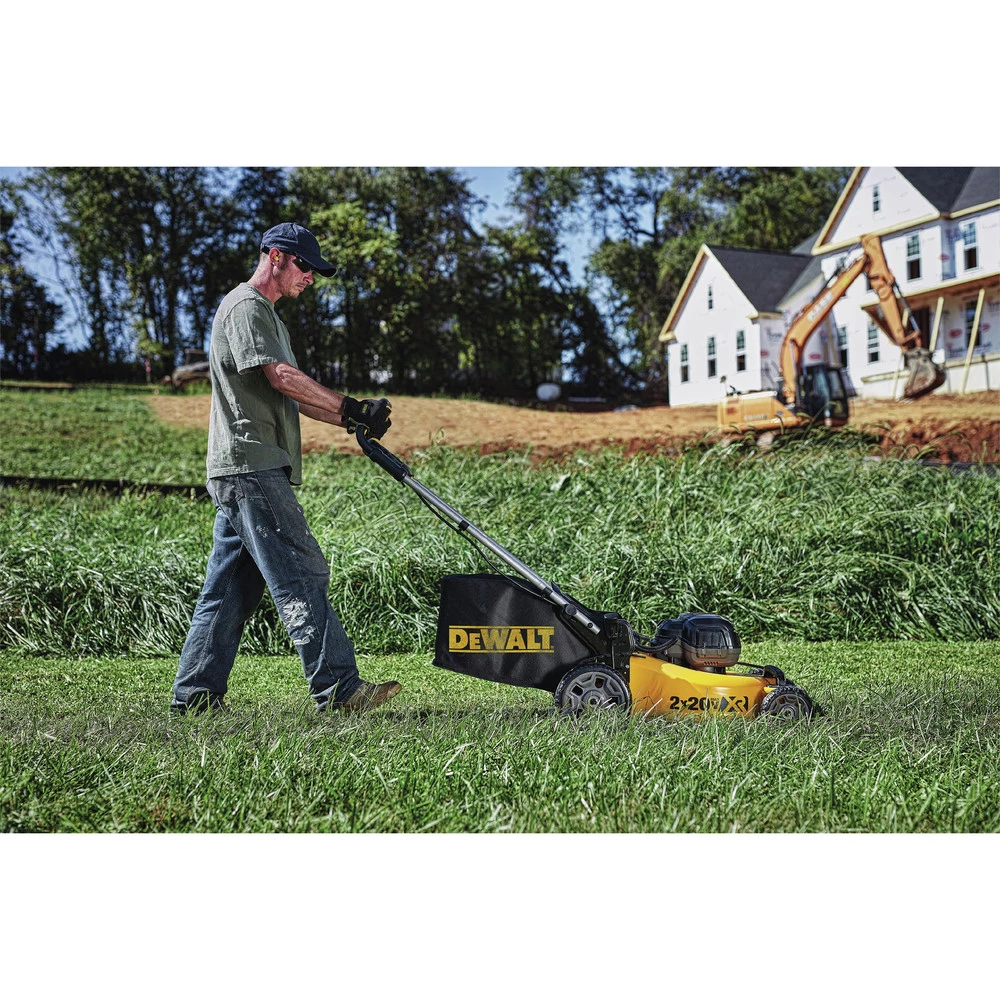 Dewalt DCMW220P2 2X 20V MAX 3-in-1 Cordless Lawn Mower 4 Dewalt DCMW220P2 2X 20V MAX 3-in-1 Cordless Lawn Mower - Image 4