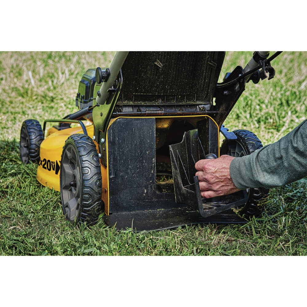 Dewalt DCMW220P2 2X 20V MAX 3-in-1 Cordless Lawn Mower 11 Dewalt DCMW220P2 2X 20V MAX 3-in-1 Cordless Lawn Mower - Image 11