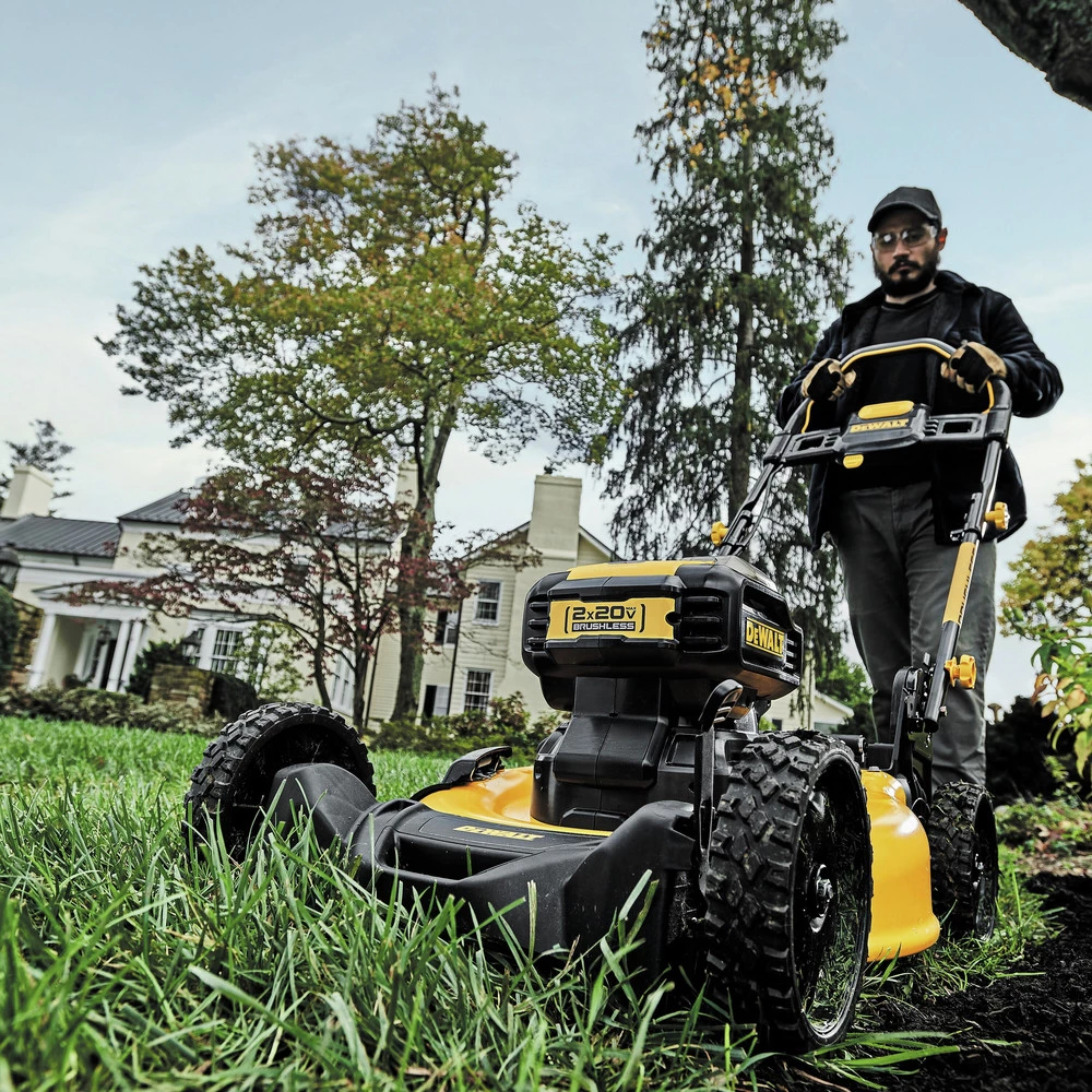 Dewalt DCMWP233U2 2X 20V MAX Brushless Lithium-Ion 21-1/2 In. Cordless Push Mower Kit With 2 Batteries (10 Ah) 19 Dewalt DCMWP233U2 2X 20V MAX Brushless Lithium-Ion 21-1/2 In. Cordless Push Mower Kit With 2 Batteries (10 Ah) - Image 19