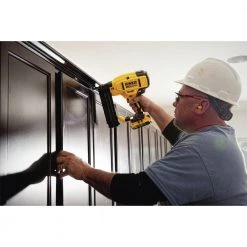 Dewalt DCN680D1 20V MAX Cordless Lithium-Ion XR 18 GA Cordless Brad Nailer Kit -Dewalt Sales 2022 dewndcn680d1 e