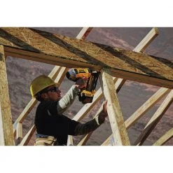 Dewalt DCN692M1 20V MAX XR Brushless Lithium-Ion 30 Degree Cordless Paper Collated Framing Nailer Kit (4 Ah) -Dewalt Sales 2022 dewndcn692m1 m