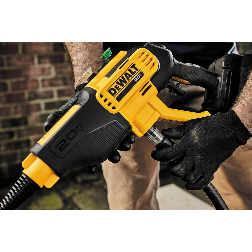 Dewalt DCPW550P1 20V MAX 550 PSI Cordless Power Cleaner Kit (5 Ah) 7 Dewalt DCPW550P1 20V MAX 550 PSI Cordless Power Cleaner Kit (5 Ah) - Image 7