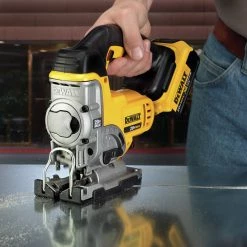 Dewalt DCS331M1 20V MAX Lithium-Ion 3000 SPM Cordless Jigsaw Kit (3 Ah) -Dewalt Sales 2022 dewndcs331m1 e