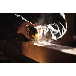 Dewalt DCS356B 20V MAX XR Brushless Lithium-Ion 3-Speed Cordless Oscillating Tool (Tool Only) 13 Dewalt DCS356B 20V MAX XR Brushless Lithium-Ion 3-Speed Cordless Oscillating Tool (Tool Only) -Dewalt Sales 2022 dewndcs356b f