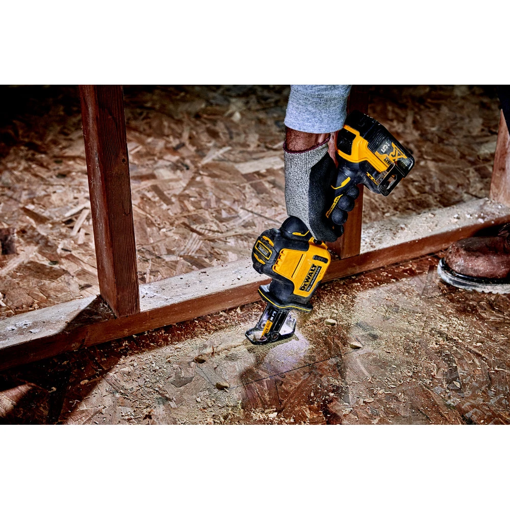 Dewalt DCS369B ATOMIC 20V MAX Lithium-Ion One-Handed Cordless Reciprocating Saw (Tool Only) 6 Dewalt DCS369B ATOMIC 20V MAX Lithium-Ion One-Handed Cordless Reciprocating Saw (Tool Only) - Image 6