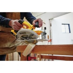 Dewalt DCS570P1 20V MAX 7-1/4 Cordless Circular Saw Kit With 5.0 AH Battery -Dewalt Sales 2022 dewndcs570p1 i