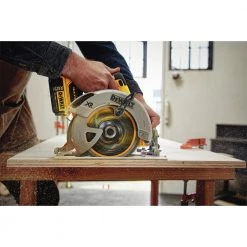 Dewalt DCS570P1 20V MAX 7-1/4 Cordless Circular Saw Kit With 5.0 AH Battery -Dewalt Sales 2022 dewndcs570p1 k