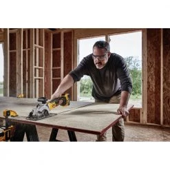 Dewalt DCS571P1 ATOMIC 20V MAX Brushless 4-1/2 In. Cordless Circular Saw Kit (5 Ah) -Dewalt Sales 2022 dewndcs571p1 g