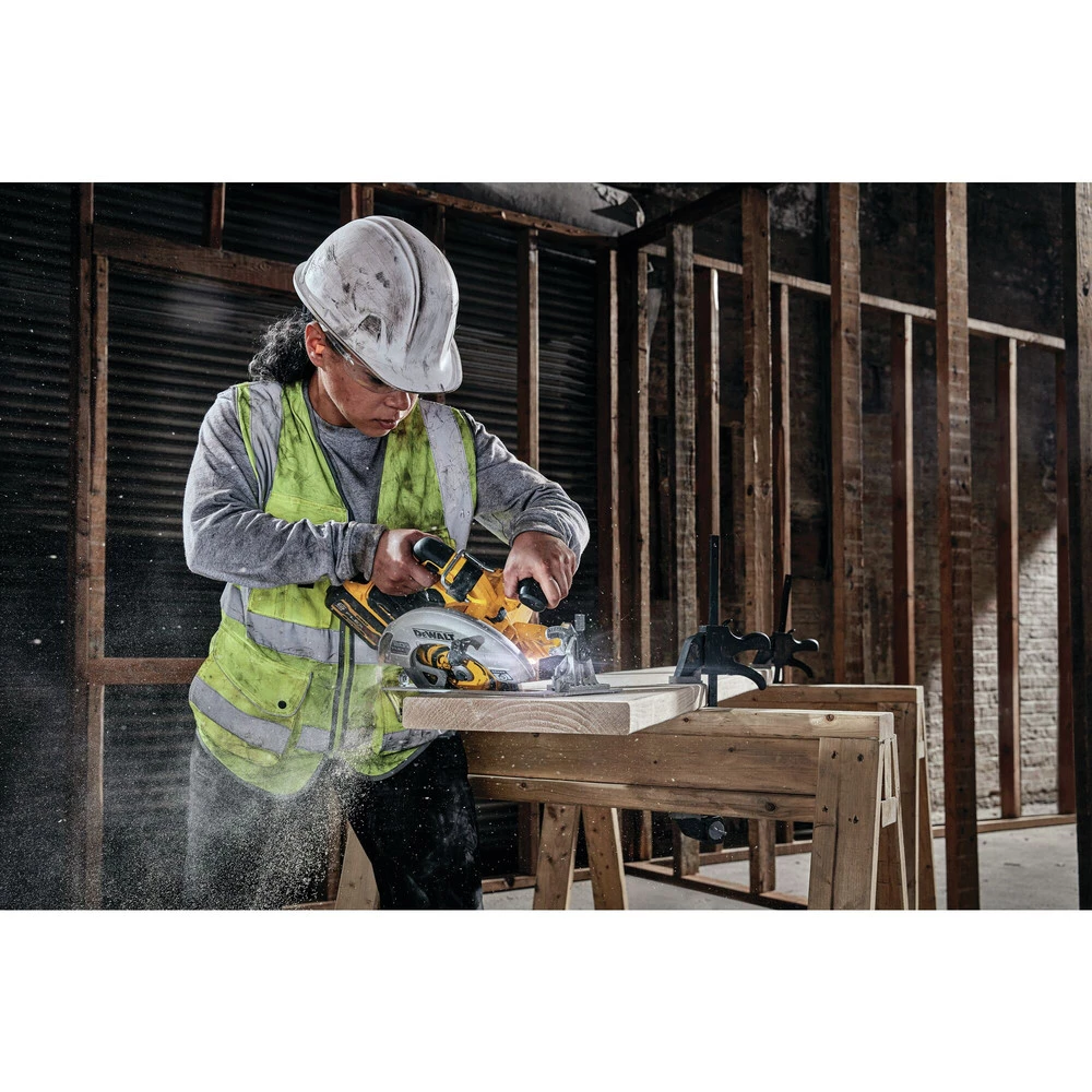 Dewalt DCS573B 20V MAX Brushless Lithium-Ion 7-1/4 In. Cordless Circular Saw With FLEXVOLT ADVANTAGE (Tool Only) 20 Dewalt DCS573B 20V MAX Brushless Lithium-Ion 7-1/4 In. Cordless Circular Saw With FLEXVOLT ADVANTAGE (Tool Only) - Image 20
