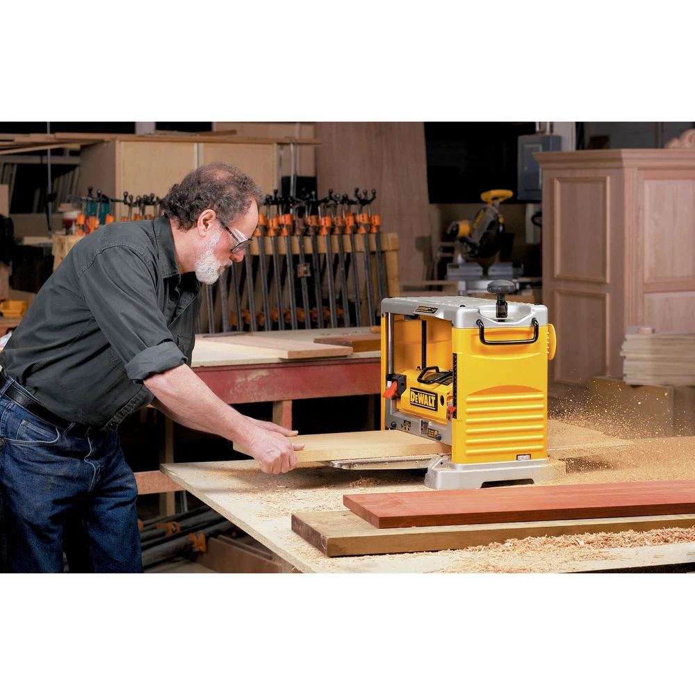 Dewalt DW734 120V 15 Amp Brushed 12-1/2 In. Corded Thickness Planer With Three Knife Cutter-Head 11 Dewalt DW734 120V 15 Amp Brushed 12-1/2 In. Corded Thickness Planer With Three Knife Cutter-Head - Image 11