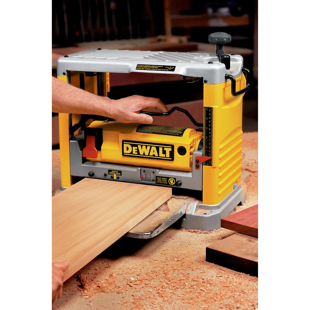 Dewalt DW734 120V 15 Amp Brushed 12-1/2 In. Corded Thickness Planer With Three Knife Cutter-Head 14 Dewalt DW734 120V 15 Amp Brushed 12-1/2 In. Corded Thickness Planer With Three Knife Cutter-Head - Image 14