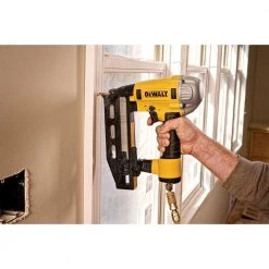 Dewalt DWFP71917 Precision Point 16-Gauge 2-1/2 In. Finish Nailer 9 Dewalt DWFP71917 Precision Point 16-Gauge 2-1/2 In. Finish Nailer -Dewalt Sales 2022 dewndwfp71917 b