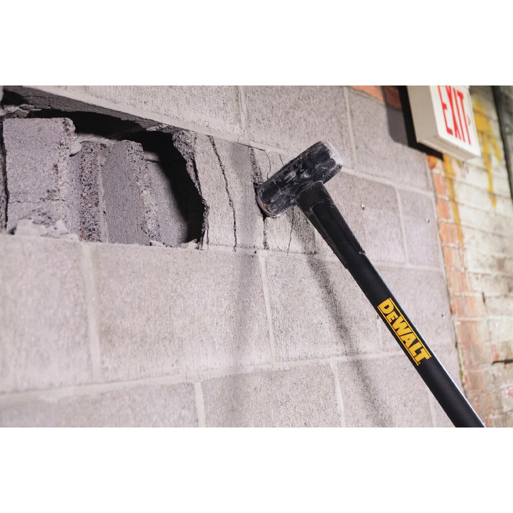 Dewalt DWHT56028 EXOCORE 128 Oz. Sledge Hammer 9 Dewalt DWHT56028 EXOCORE 128 Oz. Sledge Hammer - Image 9