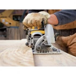Dewalt DWS535B 120V 15 Amp Brushed 7-1/4 In. Corded Worm Drive Circular Saw With Electric Brake 49 Dewalt DWS535B 120V 15 Amp Brushed 7-1/4 In. Corded Worm Drive Circular Saw With Electric Brake -Dewalt Sales 2022 dewndws535b v