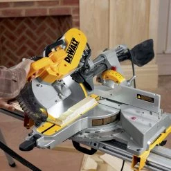 Dewalt DWS779 120V 15 Amp Brushed 12 In. Corded Double Bevel Sliding Compound Miter Saw 38 Dewalt DWS779 120V 15 Amp Brushed 12 In. Corded Double Bevel Sliding Compound Miter Saw -Dewalt Sales 2022 dewndws779 k