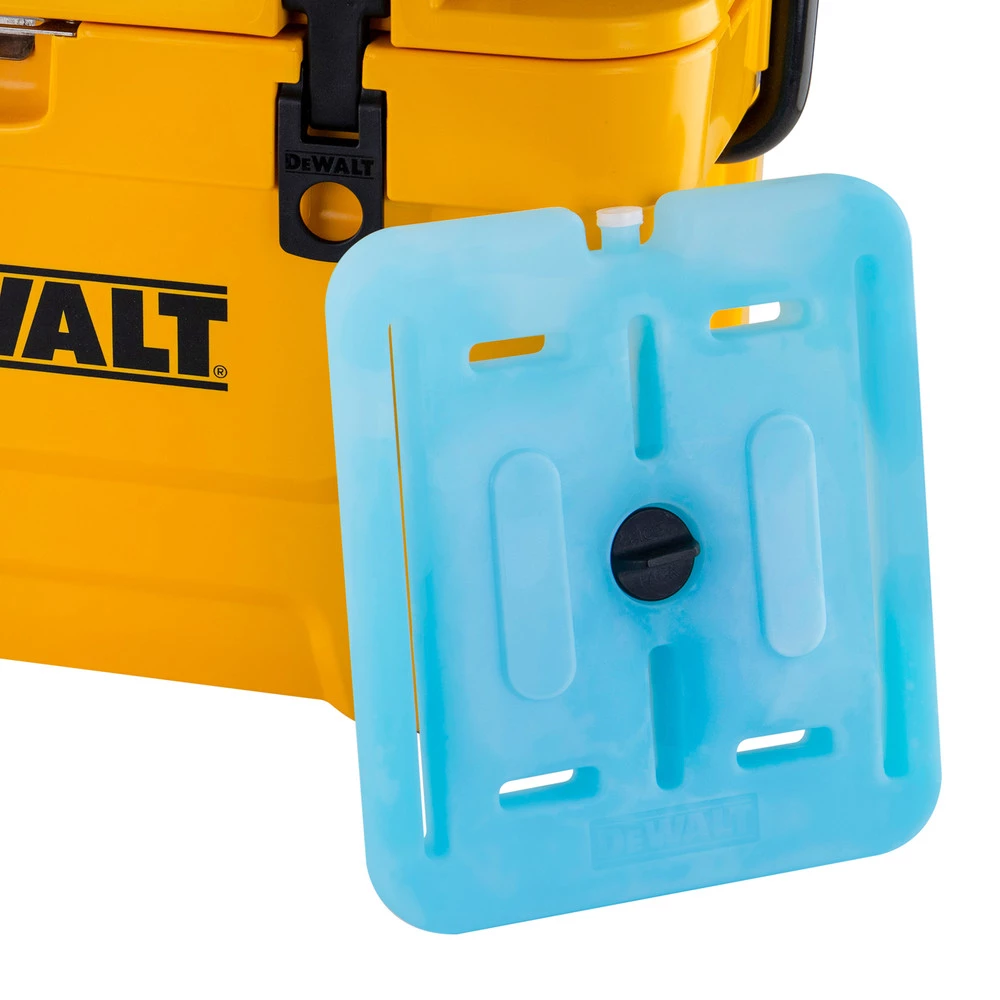 Dewalt DXC2501 25 Quart Roto-Molded Lunchbox Cooler/ 10 Quart Ice Pack Cooler Combo 3 Dewalt DXC2501 25 Quart Roto-Molded Lunchbox Cooler/ 10 Quart Ice Pack Cooler Combo - Image 3